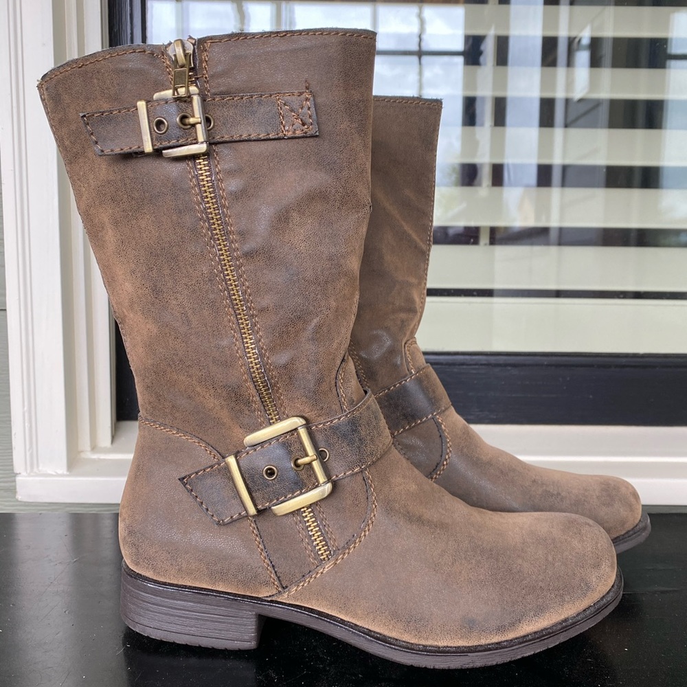 Sonoma Women’s Brown Leather Boots